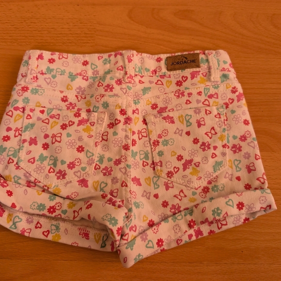 Floral Print Kids Shorts - Picture 5 of 5